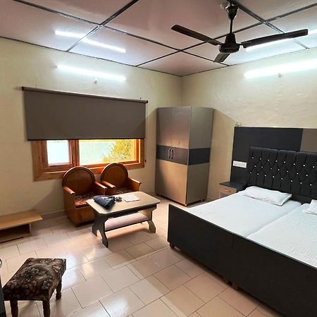 Pops Resort Pālampur Eksteriør bilde