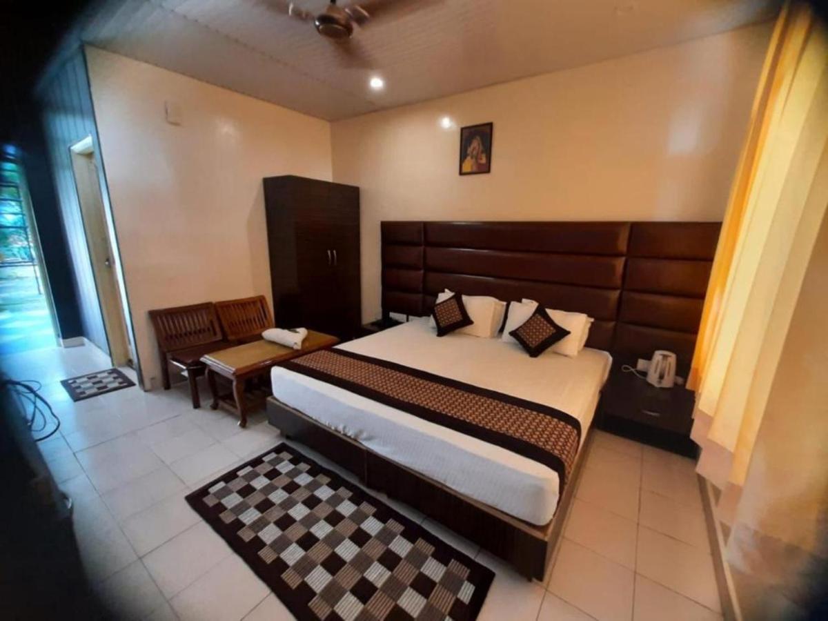 Pops Resort Pālampur Eksteriør bilde