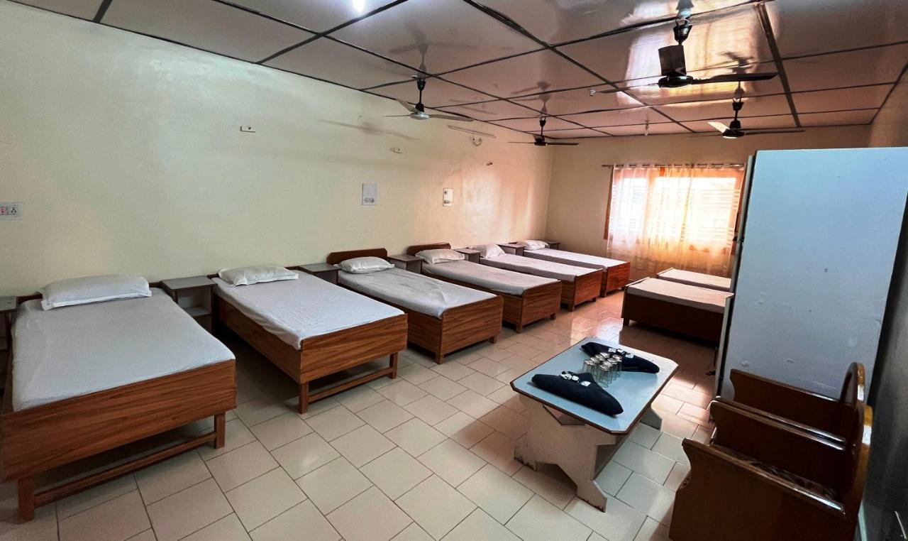 Pops Resort Pālampur Eksteriør bilde