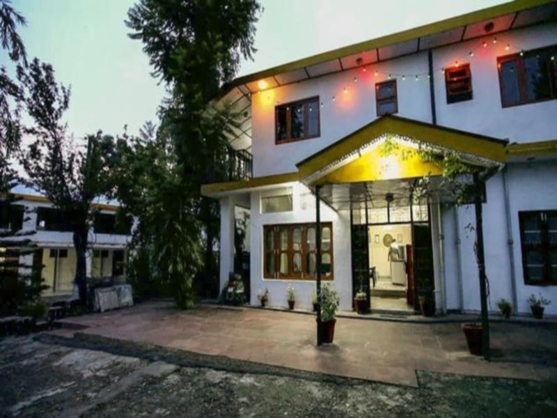 Pops Resort Pālampur Eksteriør bilde